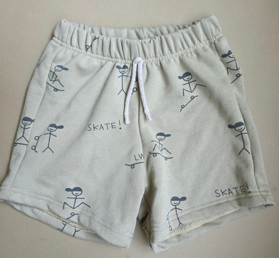 Skate shorts 5T
