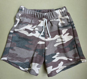 Camo shorts 5T